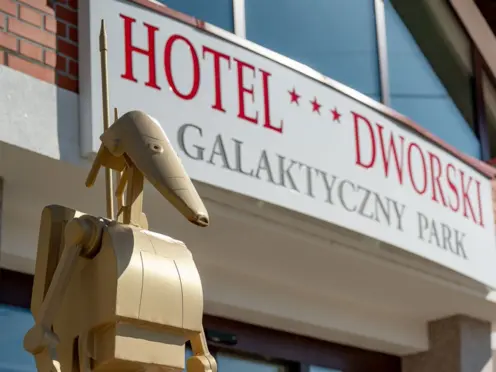 Hotel Dworski Galaktyczny Park