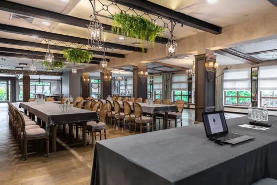 Sala Ogrodowa | ustawienie podkowa 30 osó