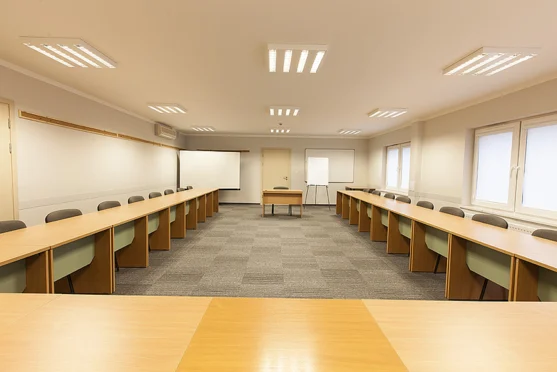 Inwest Smardzewice - zdjęcie 1