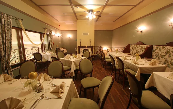 Hotel Villa Estera - zdjęcie 2