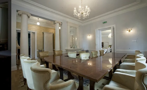 Pałac Cieleśnica - zdjęcie 1