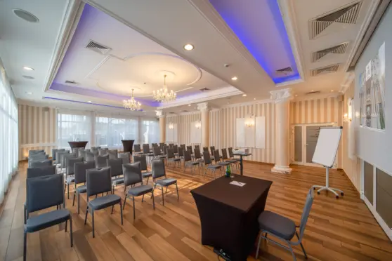 Lord Hotel Warsaw Airport - photo 2