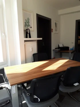 Lodzka Izba Przemyslowo-Handlowa Lodz sala konferencyjna