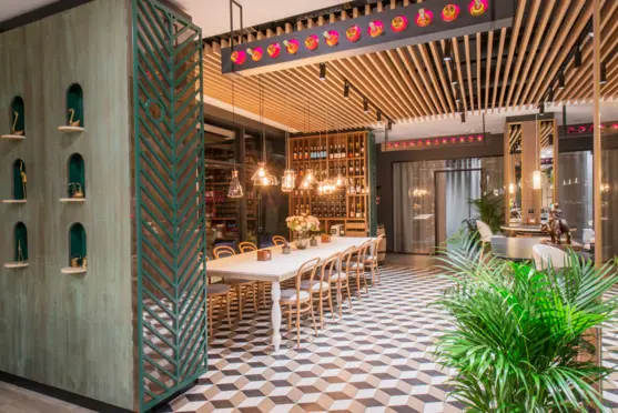 Restauracja Bulwarova Food & More