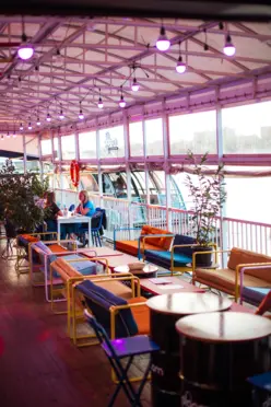 Barka Wynurzenie Warszawa