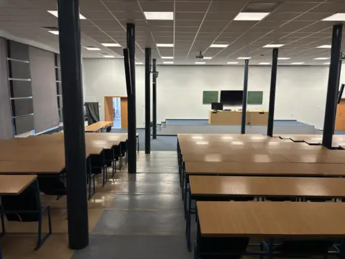 Akademia Humanistyczno-Ekonomiczna w Łodzi - zdjęcie 3