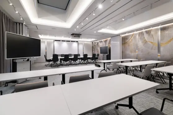 Wings Plaza - zdjęcie 7