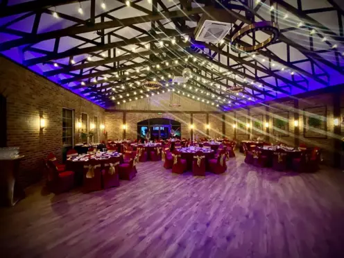 Grabowy Dwór Górne Wymiary sala