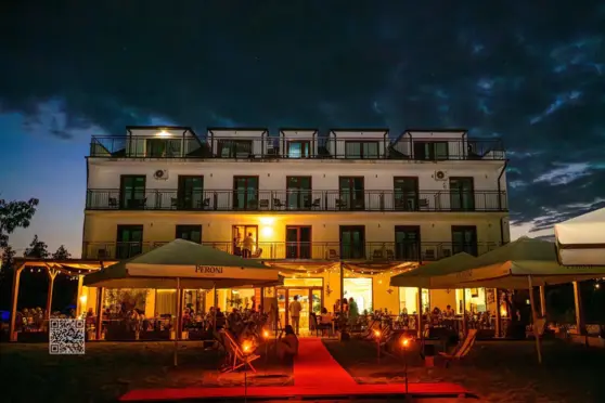 Relax Place & Restaurant Zegrze Południowe