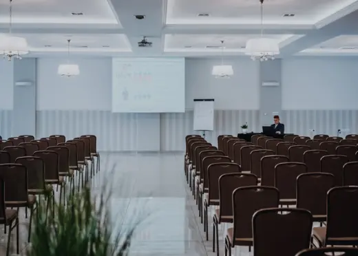 Centrum Konferencyjno-Bankietowe Dwór Dwikozy - photo 2