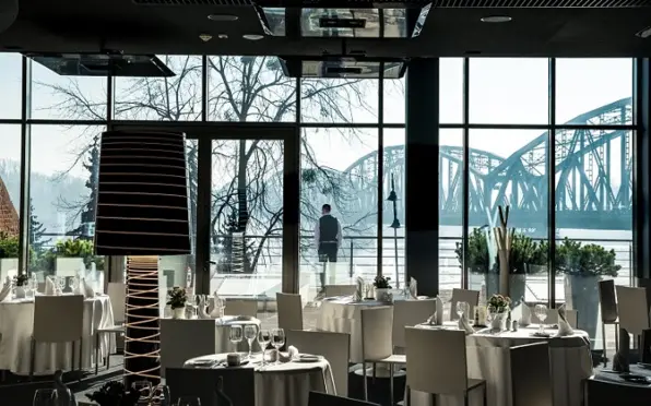 Restauracja z widokiem na Wisłę