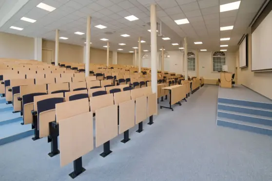 Akademia Humanistyczno-Ekonomiczna w Łodzi - zdjęcie 1