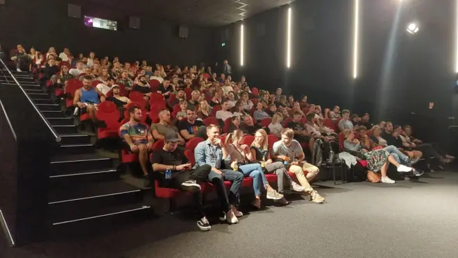 Kino Nowe Horyzonty - zdjęcie 3