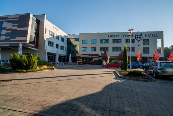 Grape Town Hotel Zielona Góra