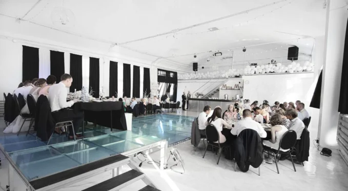 City Hall - zdjęcie 1