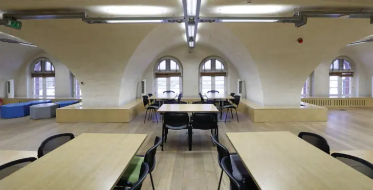 Hevelianum Gdańsk- sala Magellana