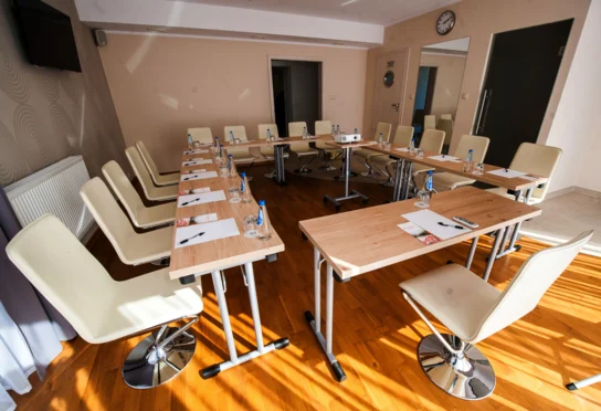 Hotel Emocja - zdjęcie 2