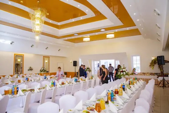 Hotel Arkada Rawa Mazowiecka - zdjęcie 1