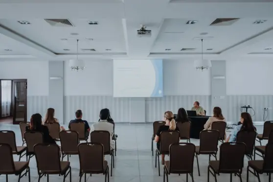 Centrum Konferencyjno-Bankietowe Dwór Dwikozy - zdjęcie 2