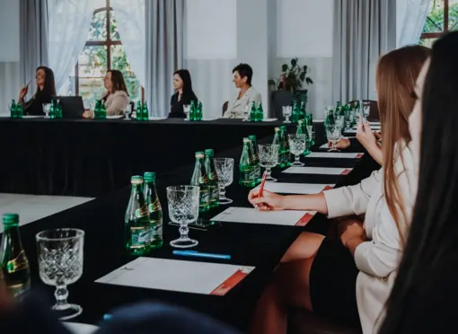 Centrum Konferencyjno-Bankietowe Dwór Dwikozy - photo 1