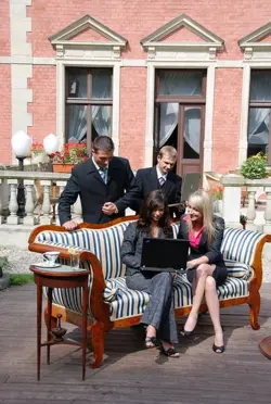 Pałac w Leźnie - OBIEKT ZAMKNIĘTY - zdjęcie 1