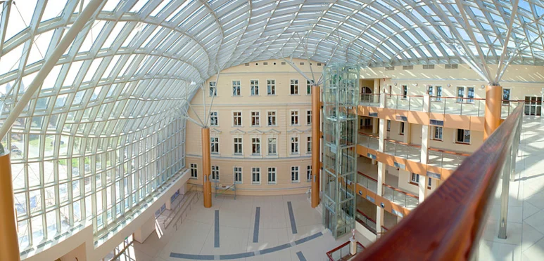 Foyer wystawiennicze LUNA - Letia Business Center