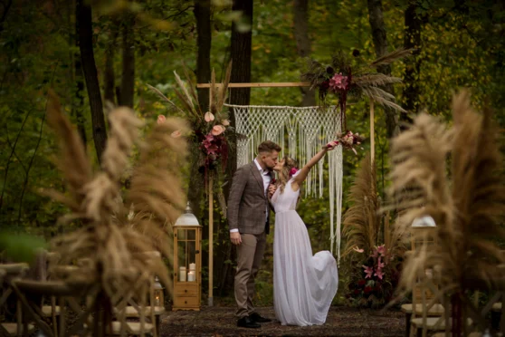 Ślub w lesie