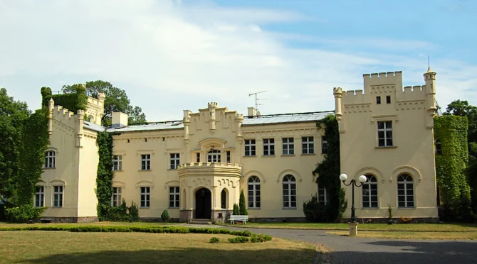 Pałac w Krześlicach