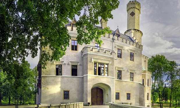 Zamek Karpniki - zdjęcie 1