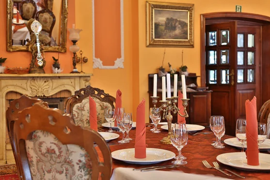 Dwór Szczepańskich w Woszczycach - zdjęcie 1