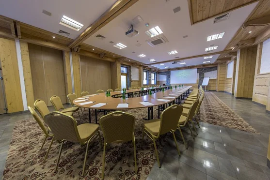 Hotel Toporów - zdjęcie 1