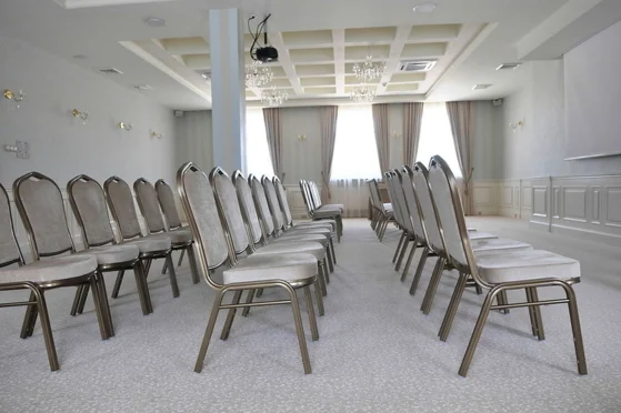 Centrum Szkoleniowo-Konferencyjne Hotel Herman - OBIEKT ZAMKNIĘTY - zdjęcie 3