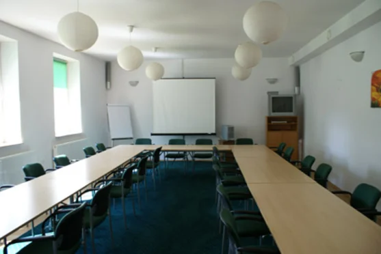 Amadeus Apartments & Restaurant - zdjęcie 1