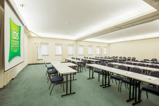 ibis Styles Warszawa West - zdjęcie 1