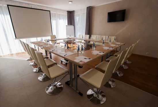 Hotel Emocja - zdjęcie 1