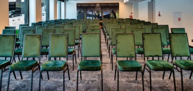 Narusa Lesna Przystan Frombork sala konferencyjna