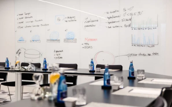 Renaissance Warsaw Airport Hotel - zdjęcie 2