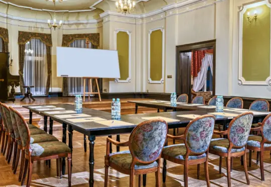 Pałac Kłanino sala konferencyjna