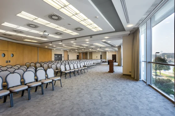 Qubus Hotel Kraków - zdjęcie 1