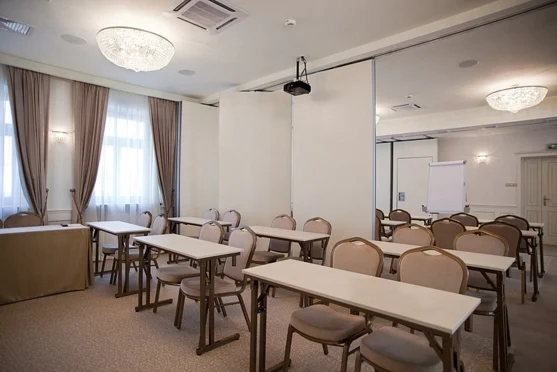 Centrum Szkoleniowo-Konferencyjne Hotel Herman - OBIEKT ZAMKNIĘTY - zdjęcie 1