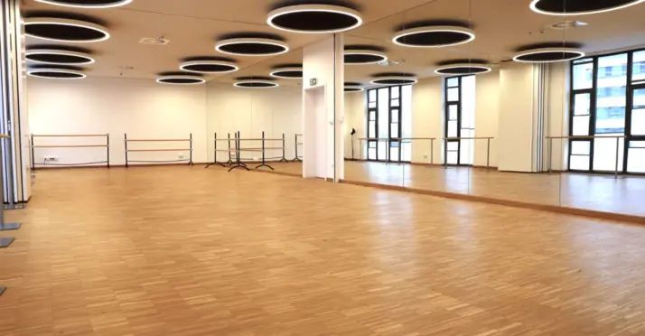 Ursynowskie Centrum Kultury Alternatywy - zdjęcie 1