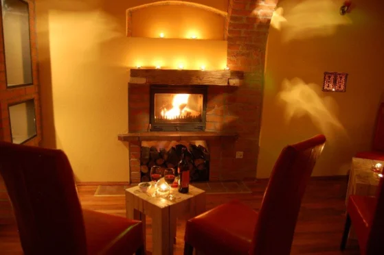 Terra Sudeta - Sala Kominkowa