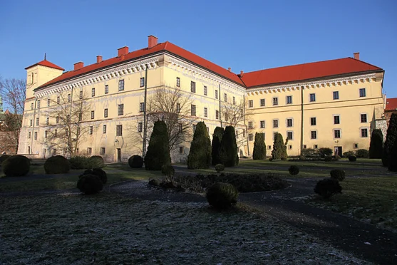 Muzeum Archeologiczne w Krakowie - widok z tyłu