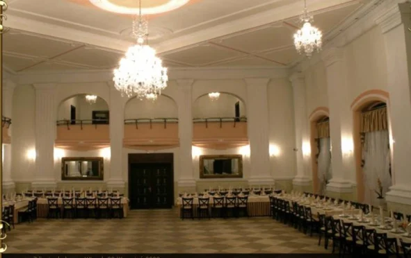 Hotel i Restauracja Adria - zdjęcie 1