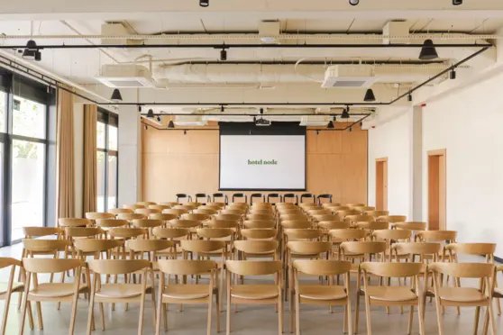 Hotel node Swarzędz sala konferencyjna