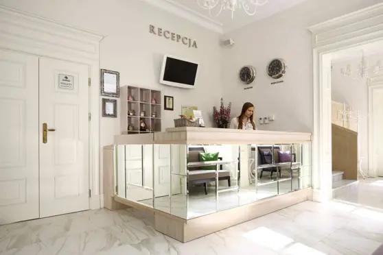 Dwór Droblin recepcja