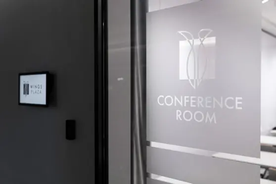 Wings Plaza - zdjęcie 5