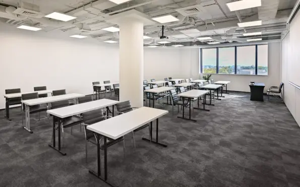 Golden Floor Tower - zdjęcie 1