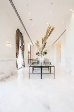 Ludwikowska Lounge Marble