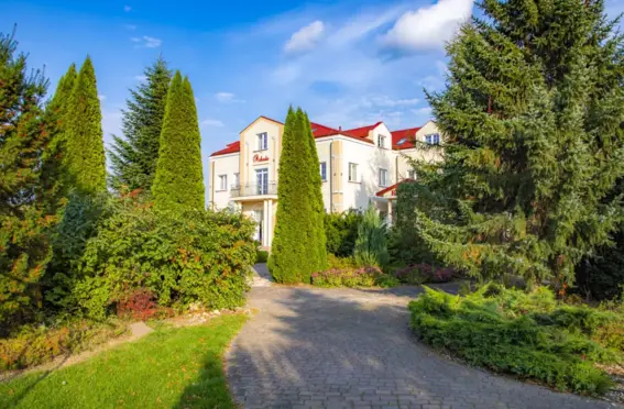 Hotel Arkada Rawa Mazowiecka - zdjęcie 2